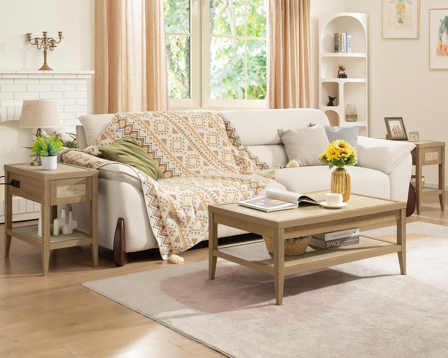 BohoCenter Coffee Table